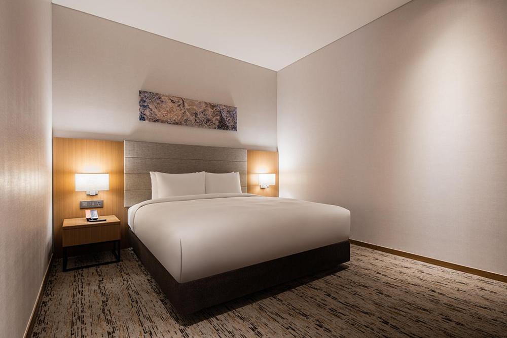 Khách sạn Ramada By Wyndham Sindorim 4*