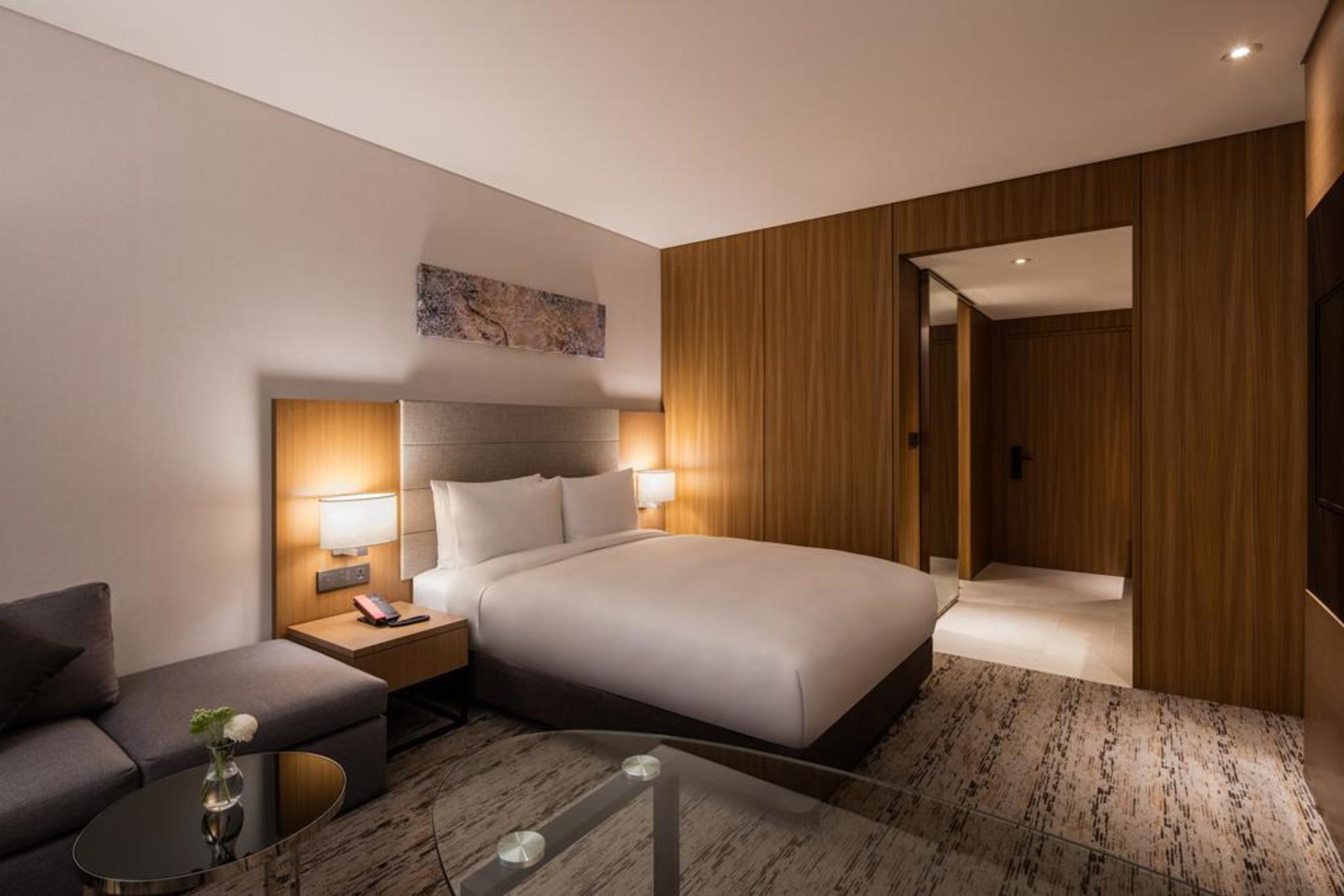 Khách sạn Ramada By Wyndham Sindorim 4*