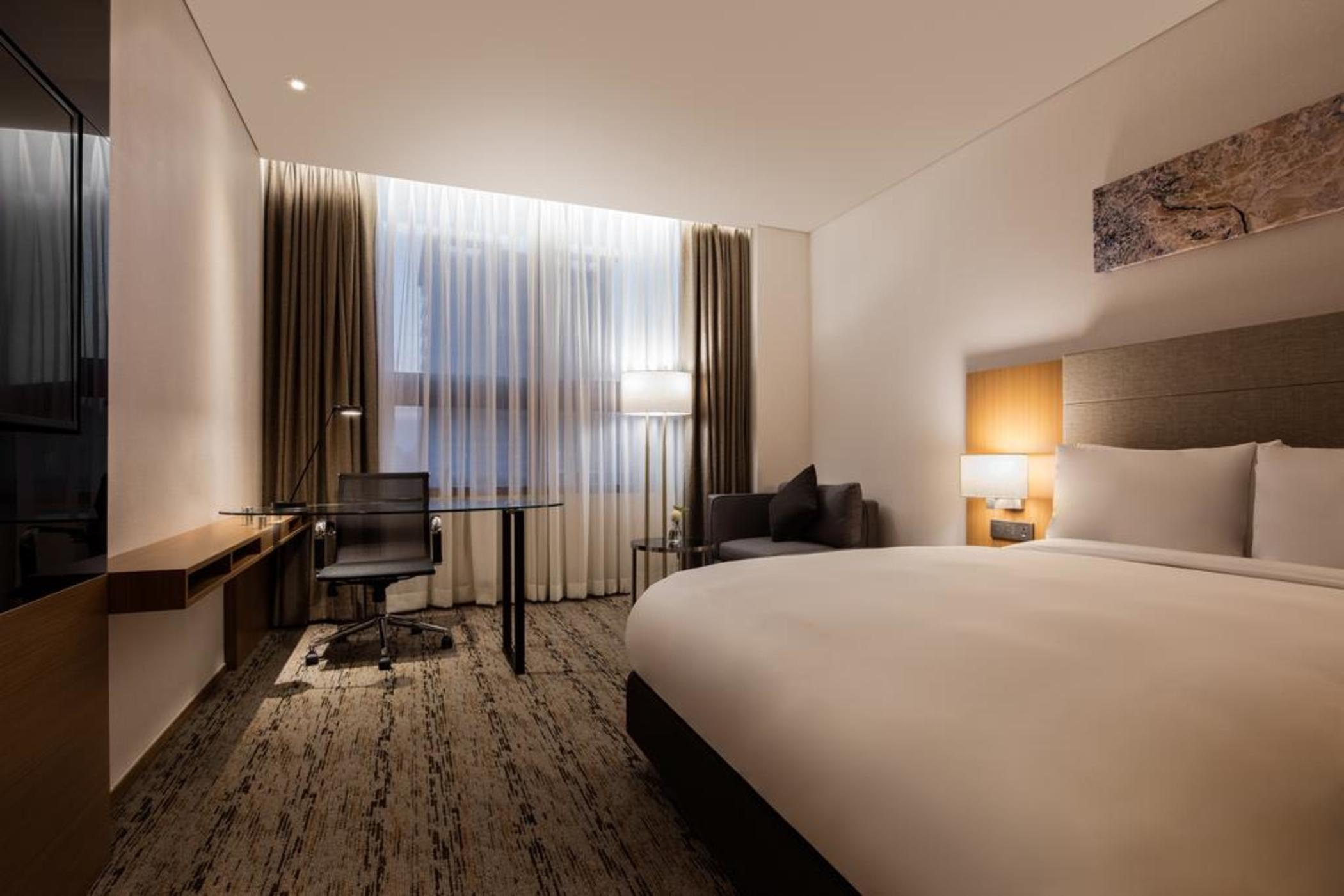 Ramada By Wyndham Sindorim Khách sạn